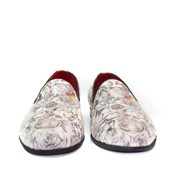 Fashion Shoes - Picture 2 of 3